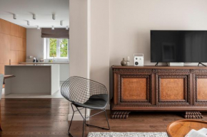 NEW High-End Designer 3BR Central Apt